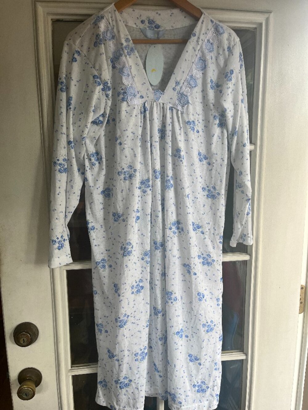 Dream Crest Long  Sleeve Cotton Knit Nightgown  White/blue floral Cottagecore 2x